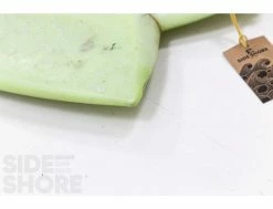 Mini Twin EPS - Green - 5'3 X 20 1/4" X 2 1/4" - 28 L - Twin - FCS II 41 Mini Twin EPS - Green - 5'3 X 20 1/4" X 2 1/4" - 28 L - Twin - FCS II -Side-Shore Soldes Magasin mini twin eps green 53 x 20 14 x 2 14 28 l twin fcs ii dhd 19