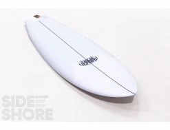 RNF Retro Revamp - 5'6 X 20.75" X 2.40" - 32 L - Quad - Futures 24 RNF Retro Revamp - 5'6 X 20.75" X 2.40" - 32 L - Quad - Futures -Side-Shore Soldes Magasin rnf retro revamp 56 x 2075 x 240 32 l quad futures lost 2