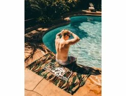 Serviette De Plage - Sketchy Tank -Side-Shore Soldes Magasin serviette de plage sketchy tank leus 2